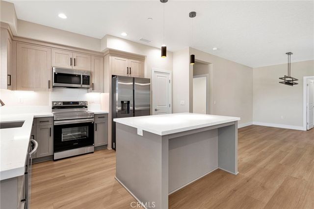 16420 Sitting Bull Street, Victorville, CA 92395