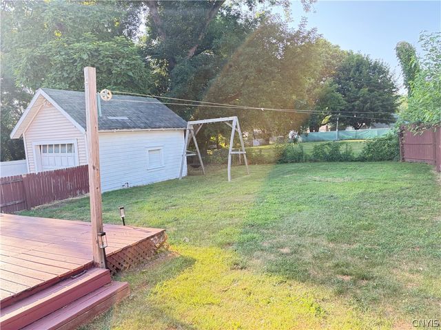 125 Campbell Road, Salina, NY 13211