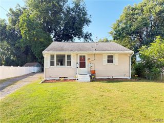 125 Campbell Road, Salina, NY 13211