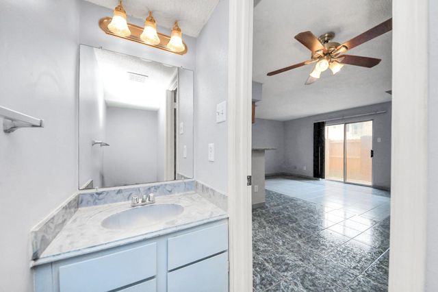 3600 Jeanetta Street 1802, Houston, TX 77063