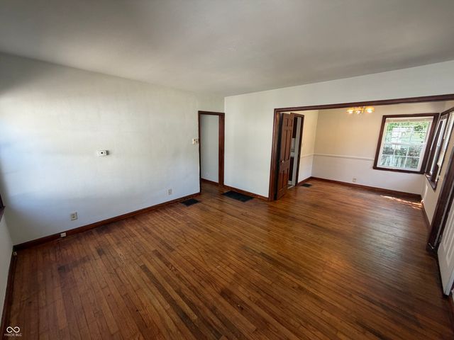 4915 Ralston Avenue, Indianapolis, IN 46205
