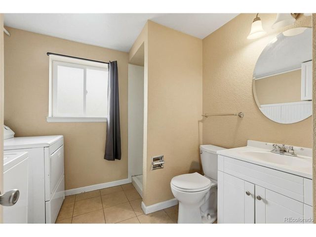 1357 Dexter St, Broomfield, CO 80020