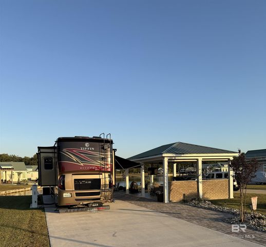 28238 Migratory Way, Elberta, AL 36530