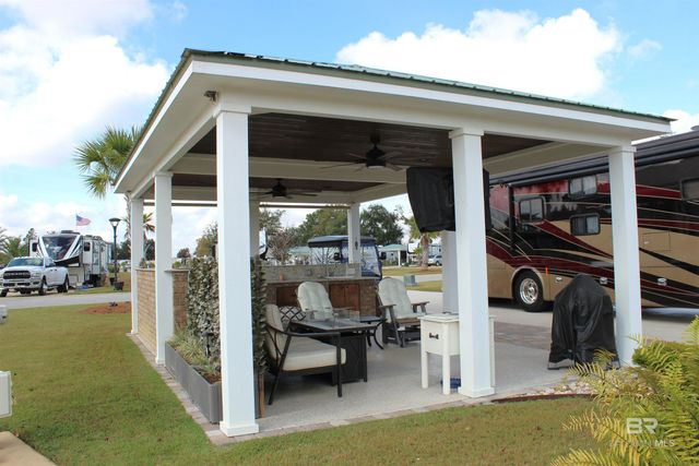 28238 Migratory Way, Elberta, AL 36530