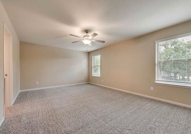 228 Ridgeland Oak Drive, Fort Worth, TX 76120