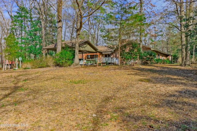 163 Washington Circle, Wallace, NC 28466