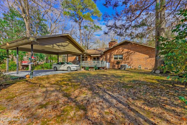 163 Washington Circle, Wallace, NC 28466