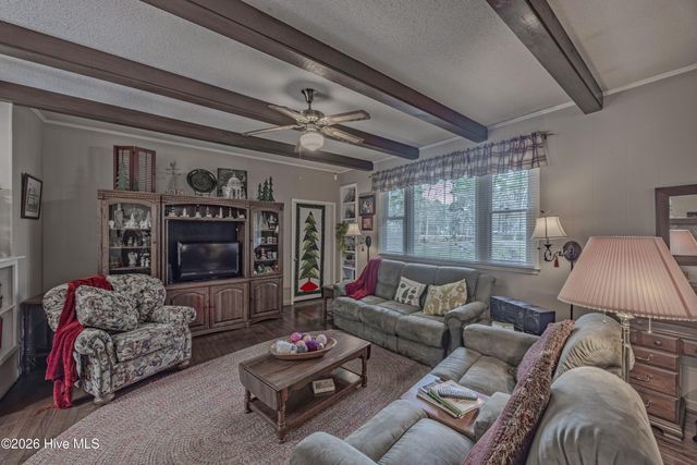 163 Washington Circle, Wallace, NC 28466