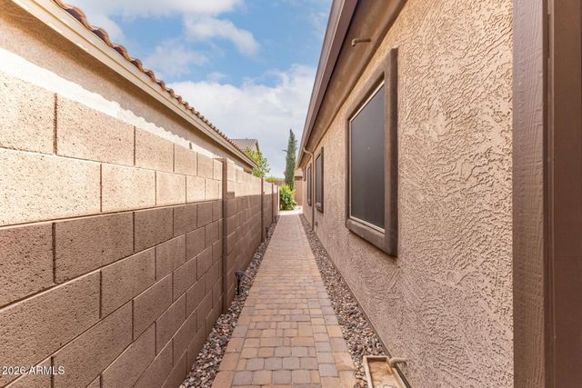 641 W Mesquite Tree Lane, San Tan Valley, AZ 85143