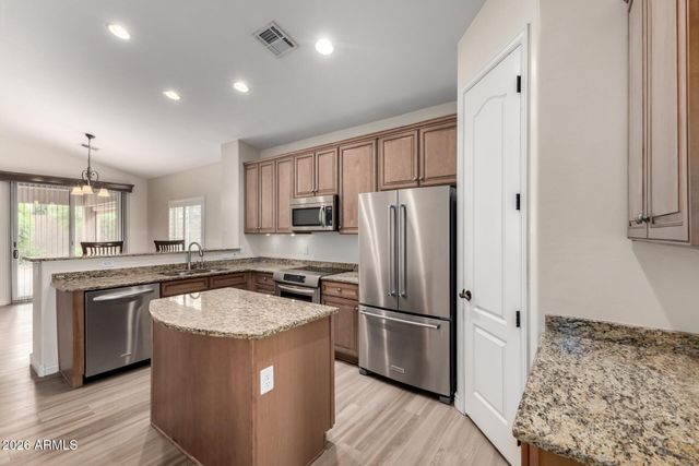 641 W Mesquite Tree Lane, San Tan Valley, AZ 85143