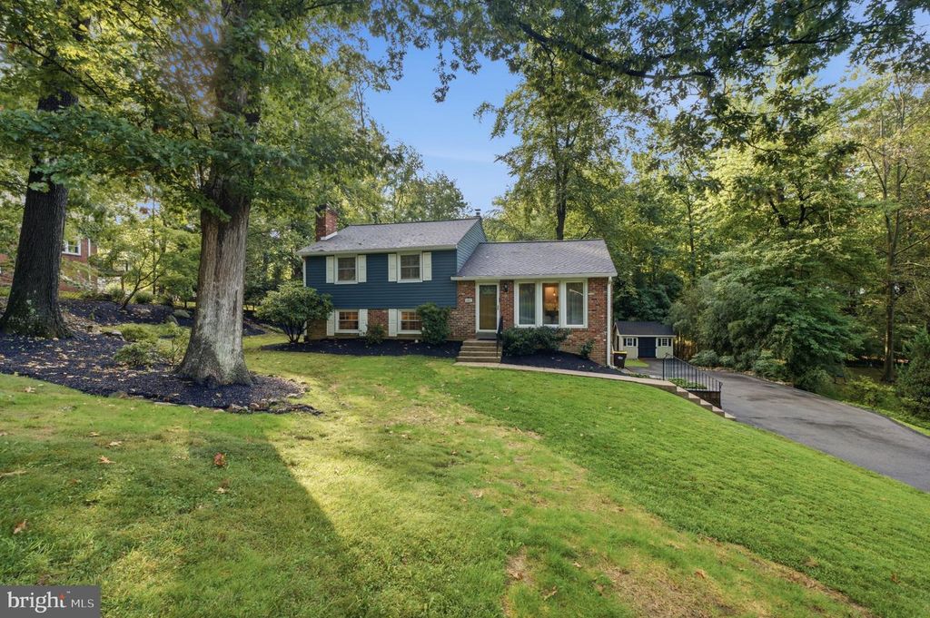 687 BROOKWOOD RD, WAYNE, PA 19087 — photo 2