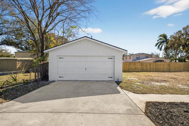 6403 ELLIOT DRIVE, Tampa, FL 33615