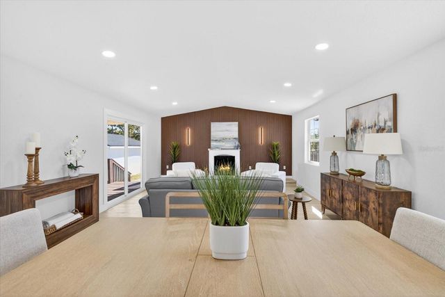 6403 ELLIOT DRIVE, Tampa, FL 33615