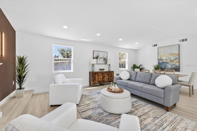 6403 ELLIOT DRIVE, Tampa, FL 33615