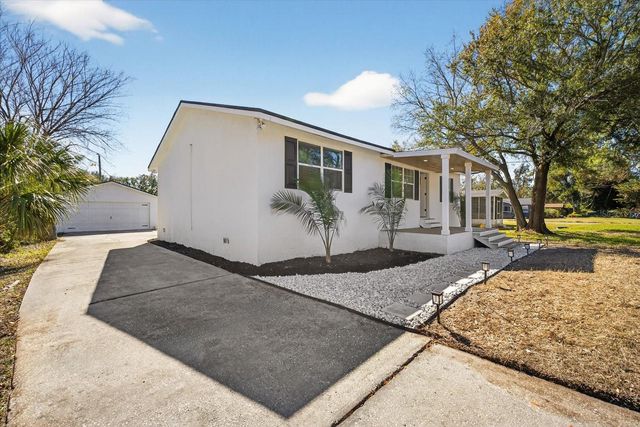 6403 ELLIOT DRIVE, Tampa, FL 33615