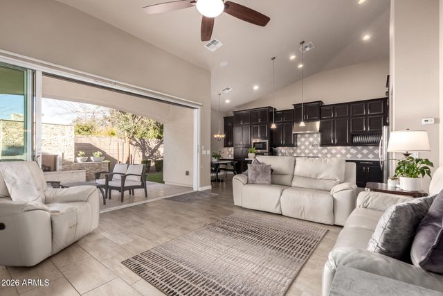 4652 N 29TH Street, Phoenix, AZ 85016