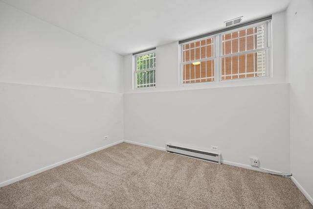 1323 E 61st Street, Chicago, IL 60637