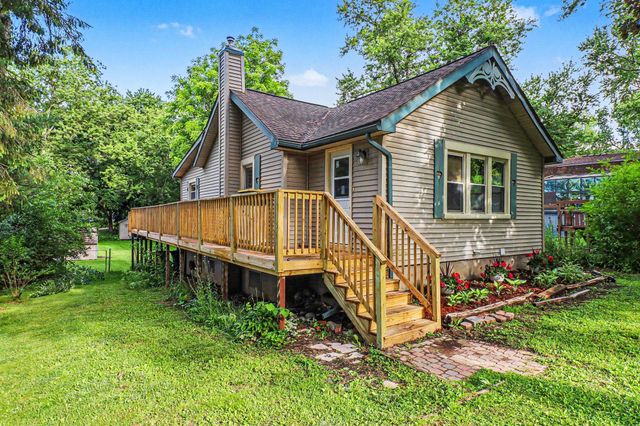 471 Elkinford Drive, White Lake Twp, MI 48383