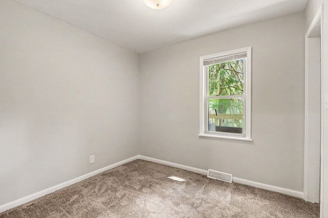 471 Elkinford Drive, White Lake Twp, MI 48383