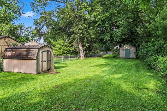 471 Elkinford Drive, White Lake Twp, MI 48383