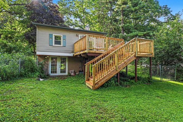471 Elkinford Drive, White Lake Twp, MI 48383