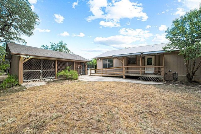 10 W El Camino Real, Wimberley, TX 78676