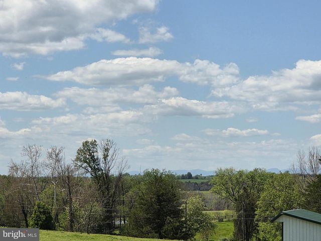 LEIGH RD, Warrenton, VA 20186