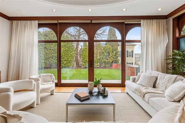 79 Prospect Street, Providence, RI 02906