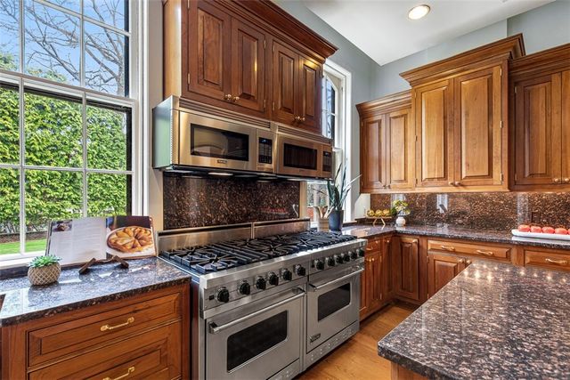 79 Prospect Street, Providence, RI 02906