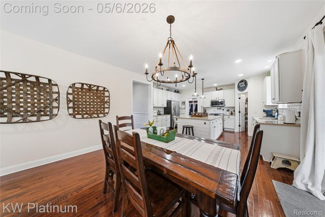 16475 Haverhill Drive, Macomb Township, MI 48044