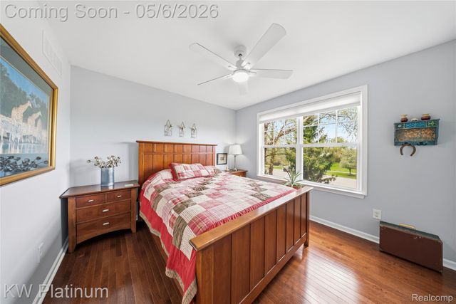 16475 Haverhill Drive, Macomb Township, MI 48044