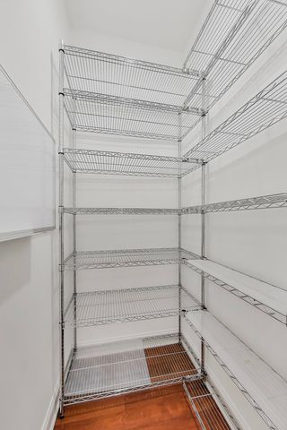 1169 W Madison Street 4W, Chicago, IL 60607