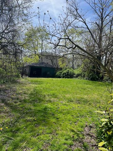 2921 Healy Avenue, Far Rockaway, NY 11691