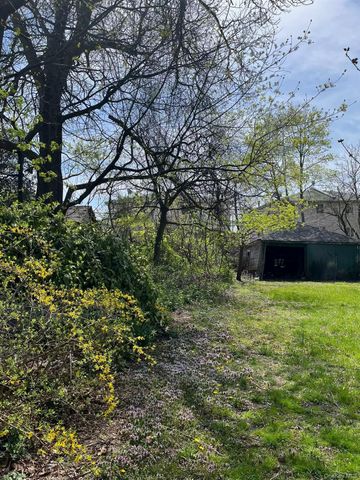 2921 Healy Avenue, Far Rockaway, NY 11691