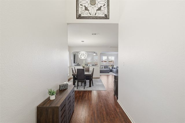 5920 Kristen Drive, Fort Worth, TX 76131