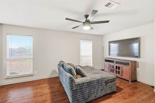 5920 Kristen Drive, Fort Worth, TX 76131