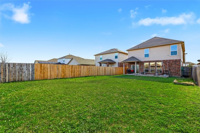 5920 Kristen Drive, Fort Worth, TX 76131