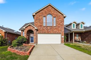 5920 Kristen Drive, Fort Worth, TX 76131