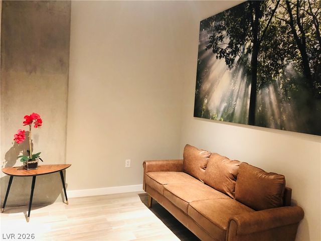 353 East Bonneville Avenue 425, Las Vegas, NV 89101
