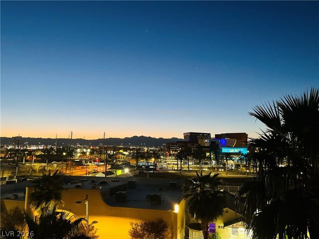 353 East Bonneville Avenue 425, Las Vegas, NV 89101
