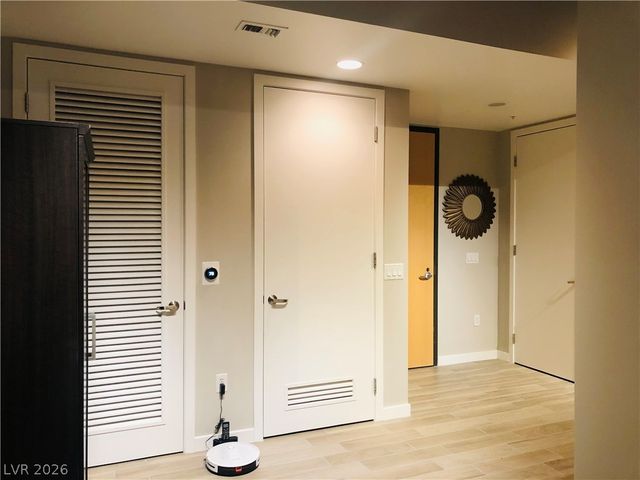 353 East Bonneville Avenue 425, Las Vegas, NV 89101
