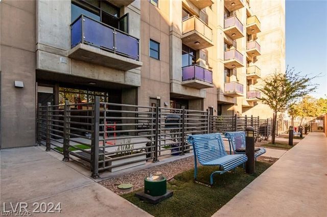 353 East Bonneville Avenue 425, Las Vegas, NV 89101