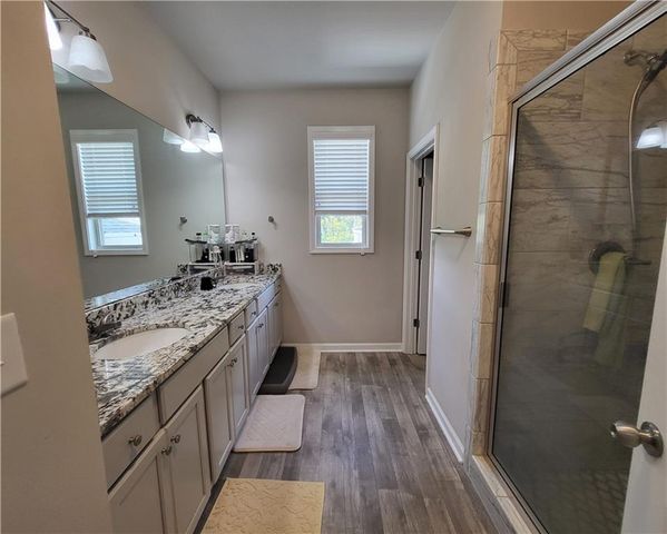 5414 Town Square Way, Flowery Branch, GA 30542