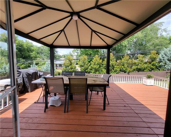 5414 Town Square Way, Flowery Branch, GA 30542