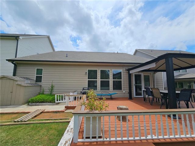 5414 Town Square Way, Flowery Branch, GA 30542