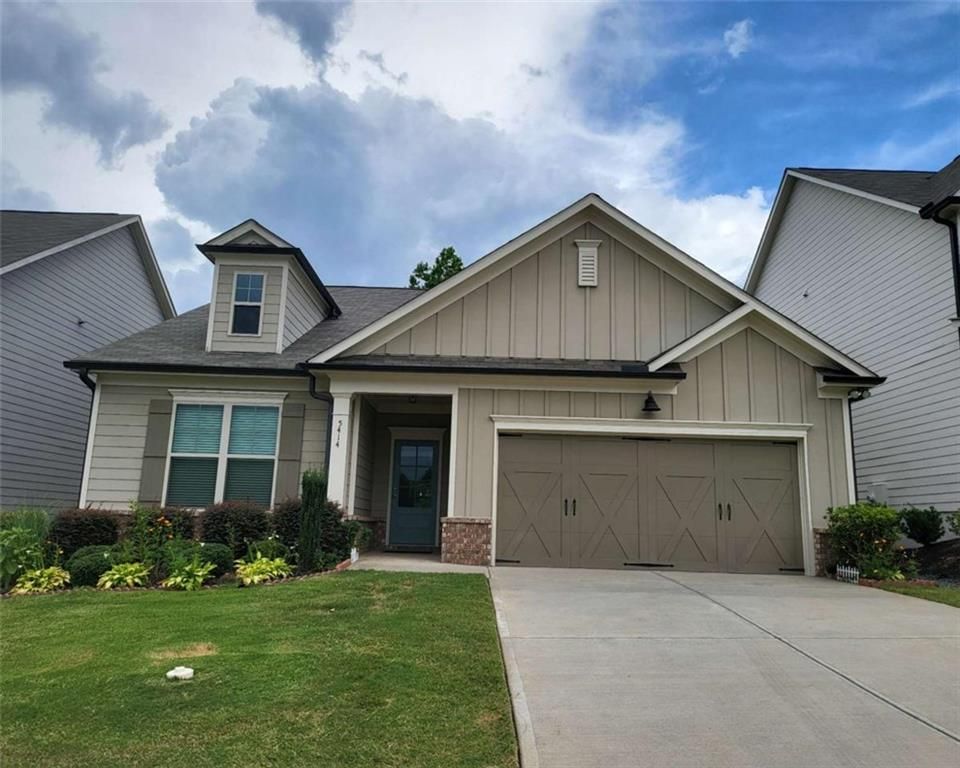 5414 Town Square Way, Flowery Branch, GA 30542