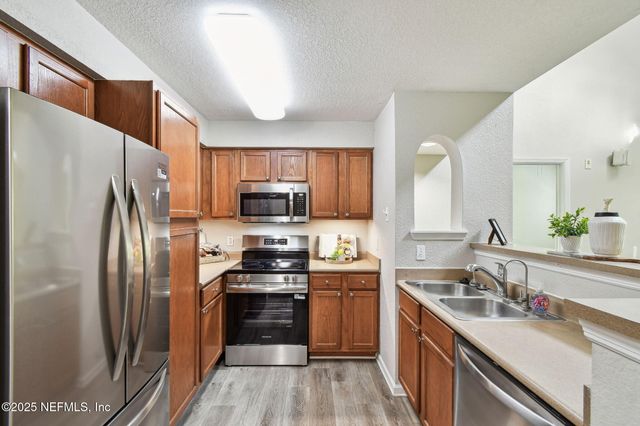 8550 TOUCHTON Road, 932, Jacksonville, FL 32216