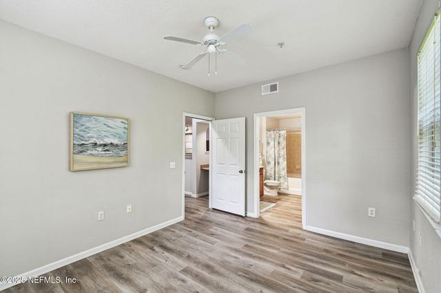 8550 TOUCHTON Road, 932, Jacksonville, FL 32216