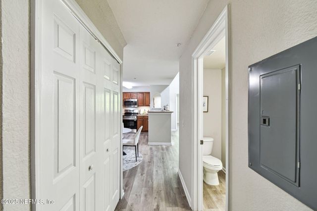 8550 TOUCHTON Road, 932, Jacksonville, FL 32216