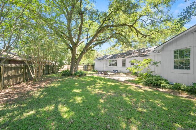 1400 Sharp Rd, Baton Rouge, LA 70815
